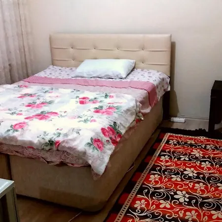 Homestay Cozy In Close To M1 Metro** Trusted Host