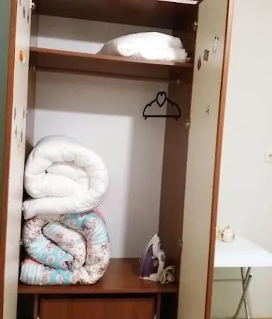 Cozy In Close To M1 Metro** Trusted Host