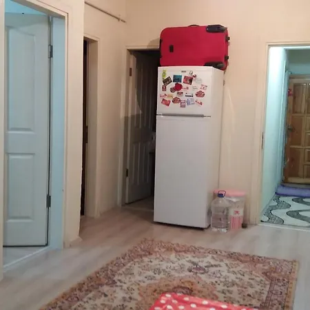 Cozy In Close To M1 Metro** Trusted Host * Стамбул